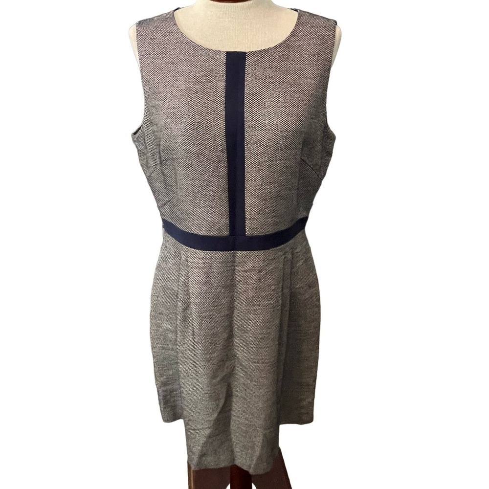 Cremieux Size 10 Navy Dress Workwear Office Mature Sleeveless
